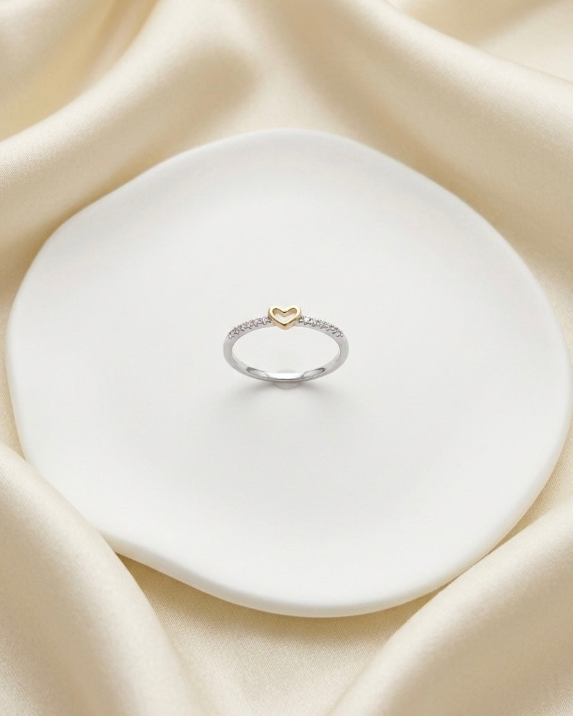 Pure Soul – Herzring aus S925 Silber mit Gold-Akzent