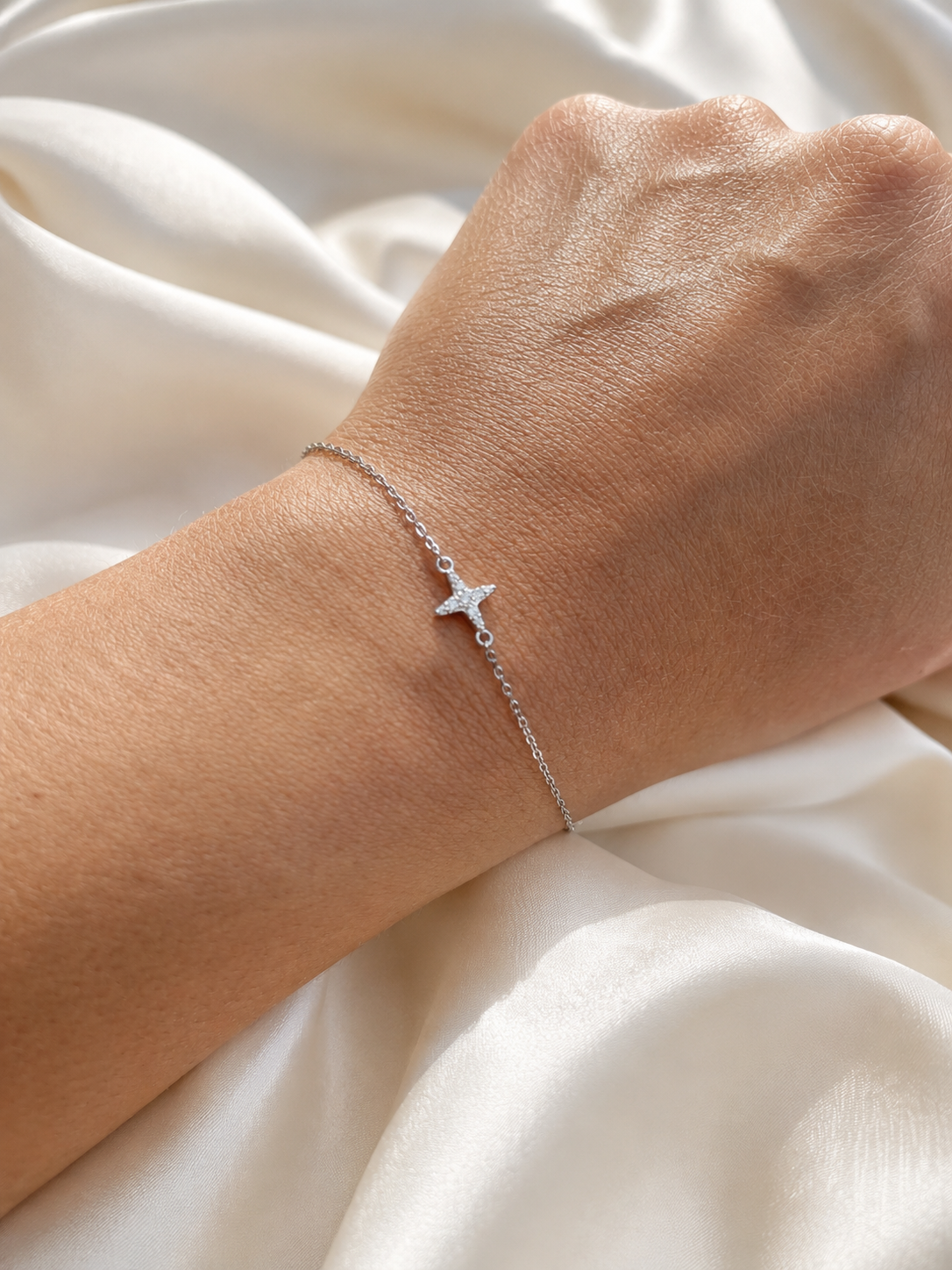 Stella – Feines Sternen-Armband aus 925er Silber